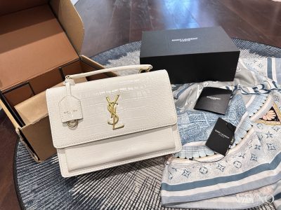 Saint Laurent